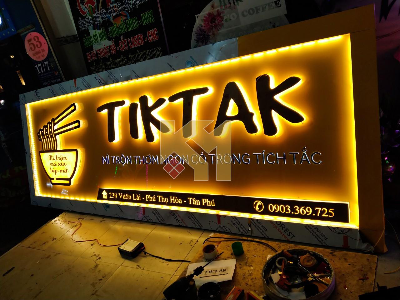 Bảng hiệu Bảng hiệu